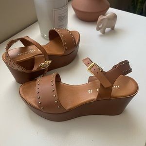 Euro flatform studded wedges